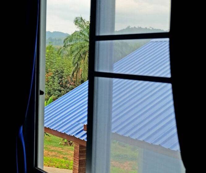 هتل Theppahrak Home
