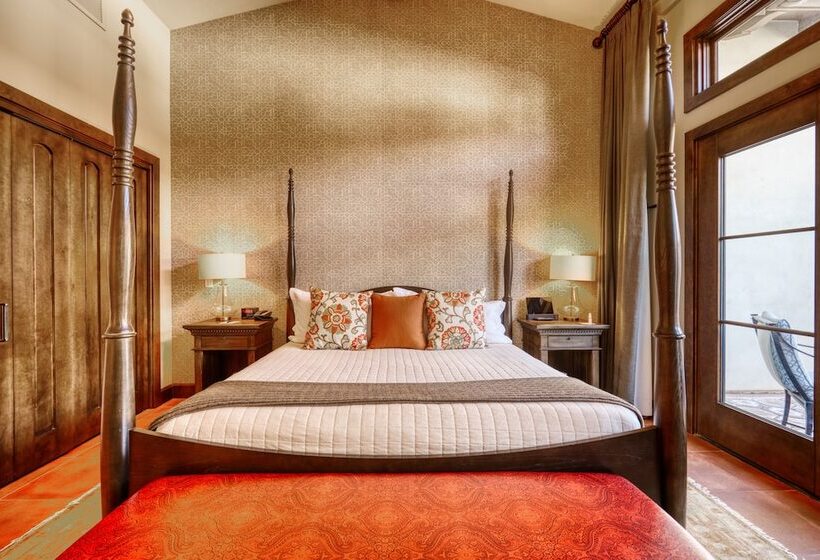 פונדק Europa Village Wineries And Resort