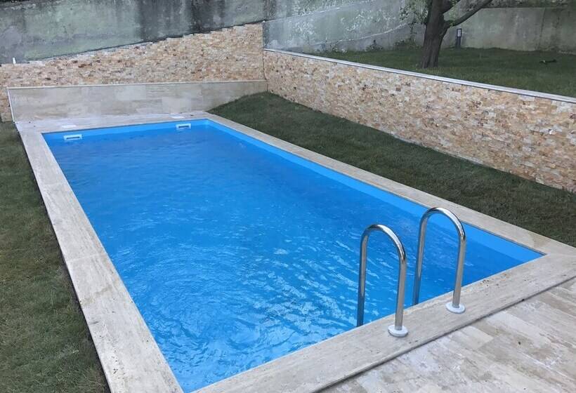 Yaprak Dag Evi