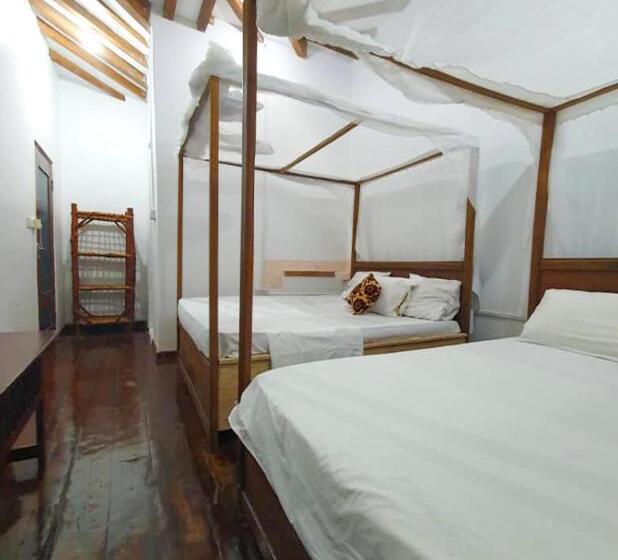 تختخواب و صبحانه Ondo House