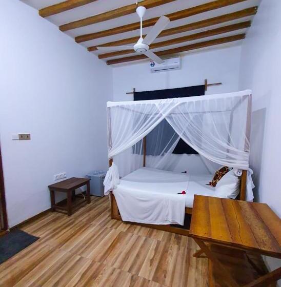 تختخواب و صبحانه Ondo House