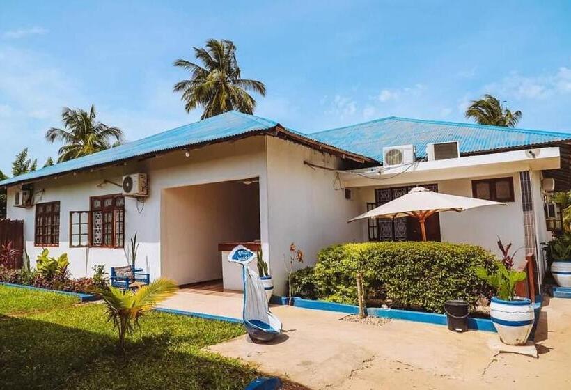 تختخواب و صبحانه Ondo House