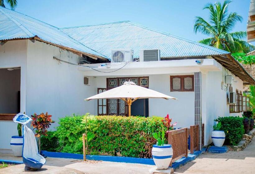 تختخواب و صبحانه Ondo House