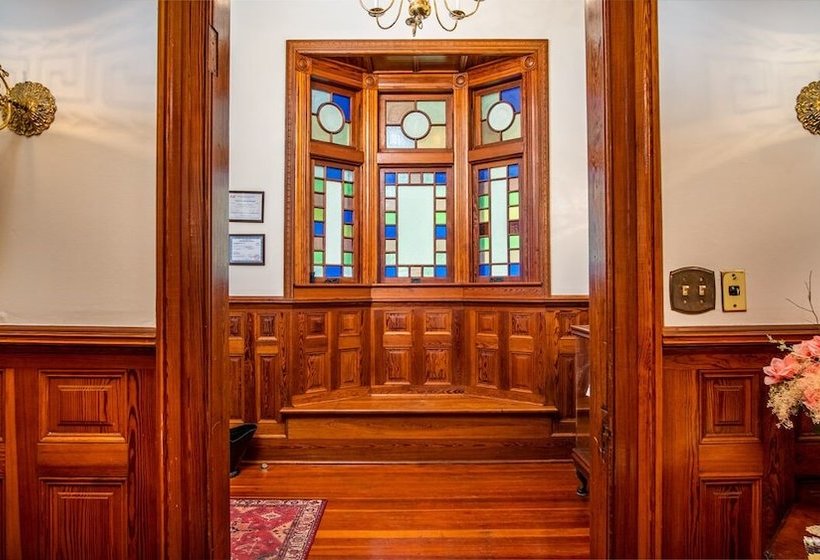 Hogan House At Rose Hill B&b