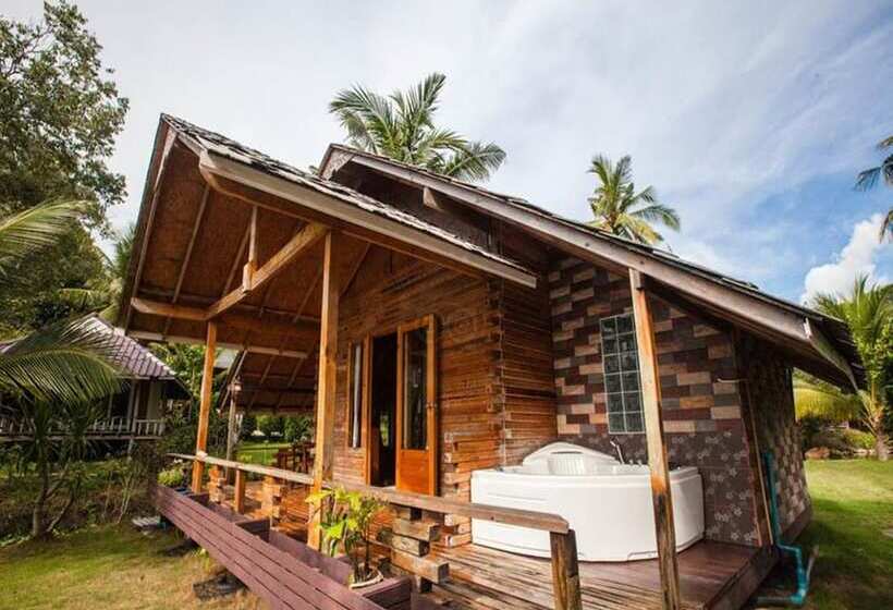 هتل A Na Lay Resort Koh Kood