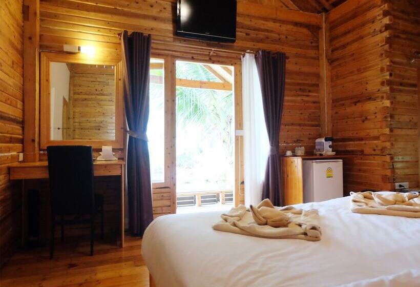 هتل A Na Lay Resort Koh Kood