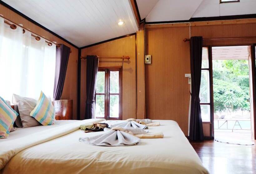 هتل A Na Lay Resort Koh Kood