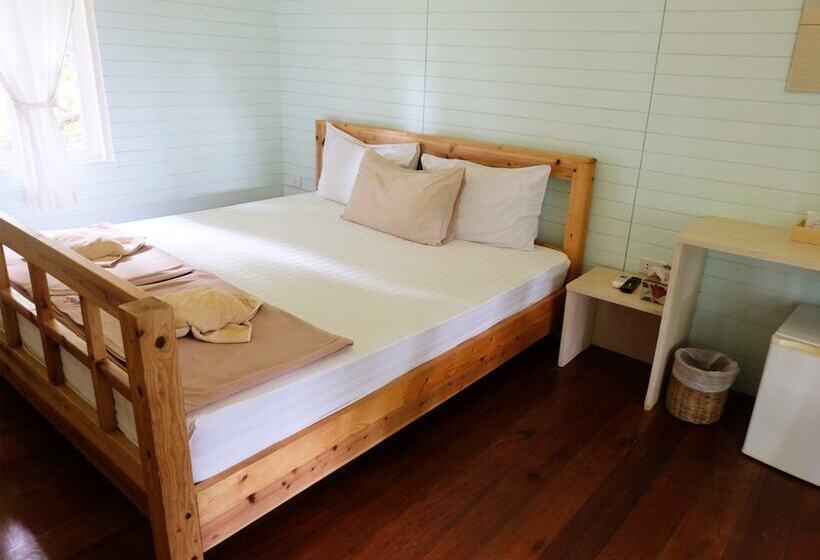 هتل A Na Lay Resort Koh Kood