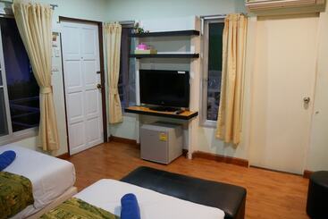 هتل Buriram Siri Resort