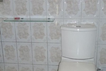 هتل Paula Guest House