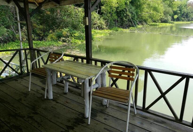 هتل River Marina Resort