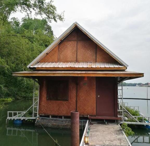 هتل River Marina Resort