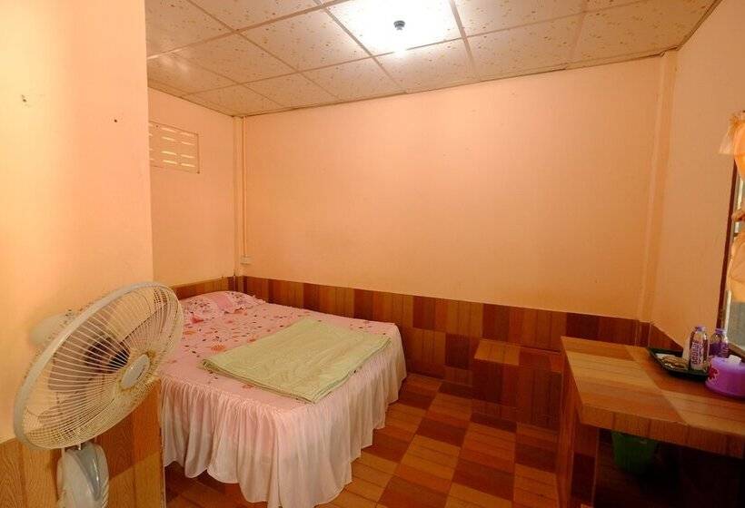 בית מלון כפרי Sangthong Resort