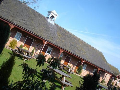 酒店 The Royal Arms