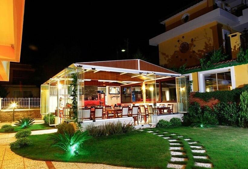 هتل Villa Fokai
