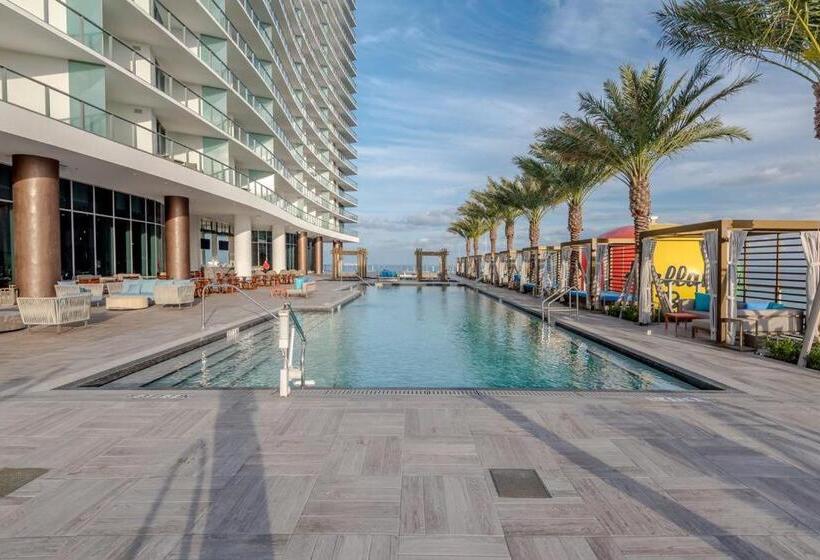 Hyde Beach House Apartments