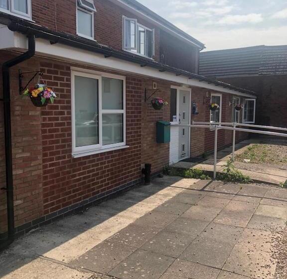 모텔 Aparthotel Hathern