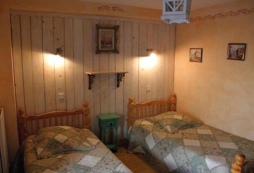 פנסיון Gîte Auberge Les Terres Blanches De Méolans
