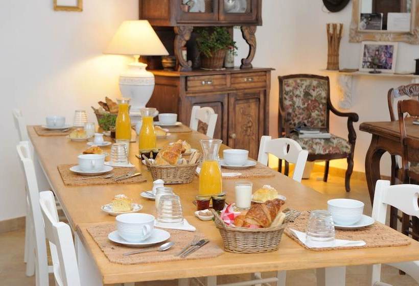 펜션 Maison D'hôtes Villa A Manichetta