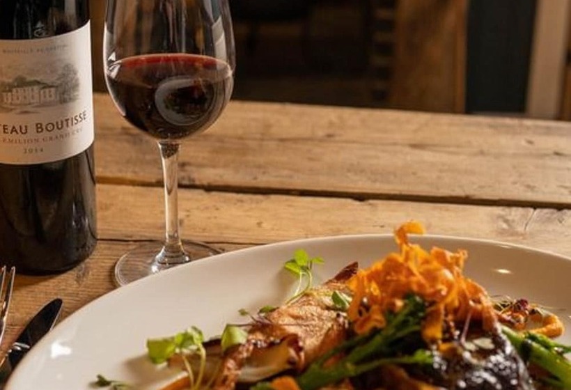 Taymouth Marina  1 Lawers View