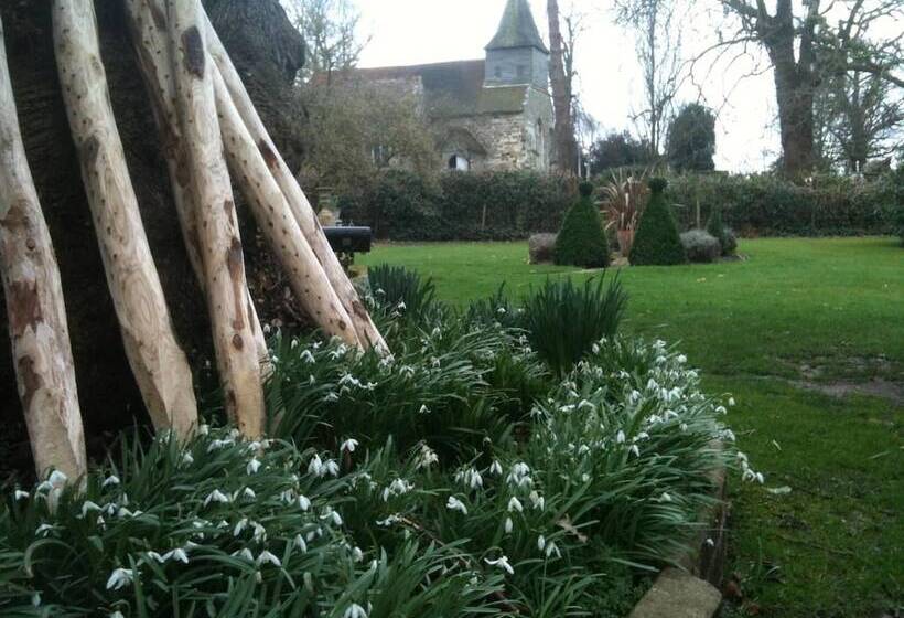 مبيت وإفطار Wartling Place Country House