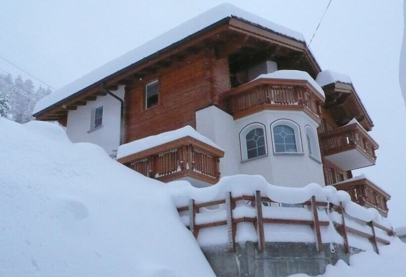 Ferienhaus Piccolo, Saas Grund