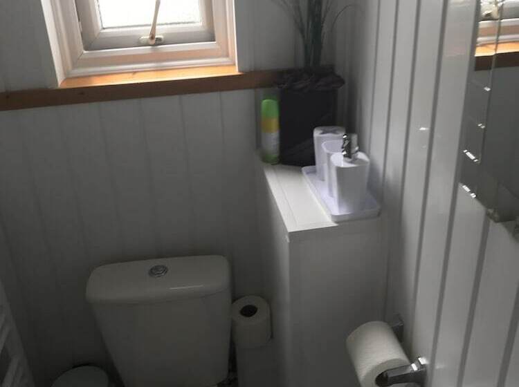 هتل Brooklyn House