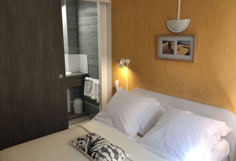 בית מלון כפרי Hôtel Du Commerce