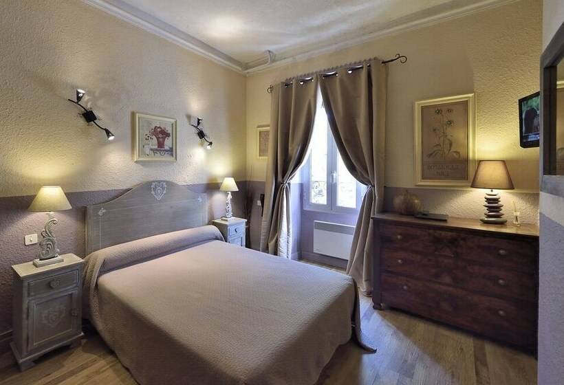 فندق Hôtel Restaurant L Oustaloun