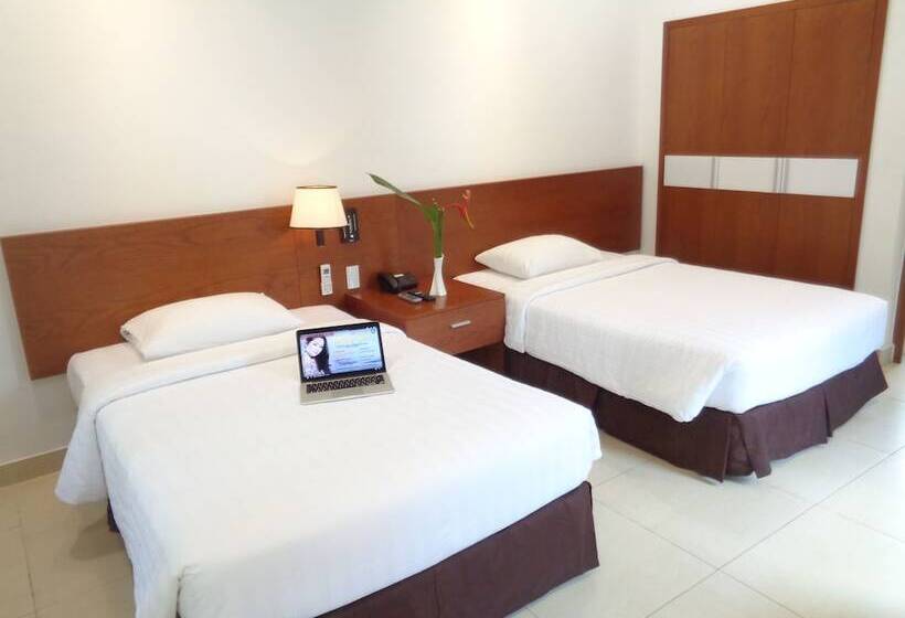 هتل Mango Garden Resort
