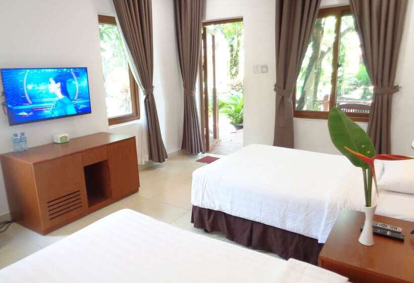 هتل Mango Garden Resort