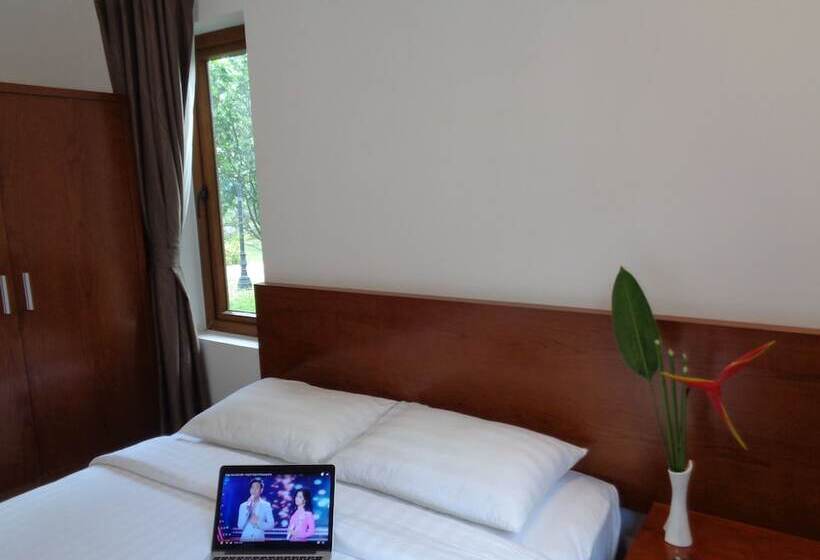 هتل Mango Garden Resort