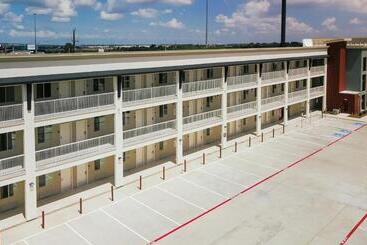 هتل Palacio Royale Inn Boutique Katy