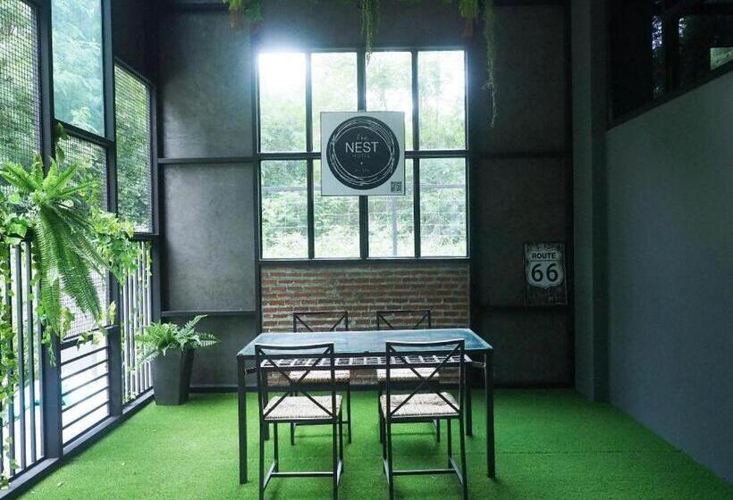 هتل The Nest