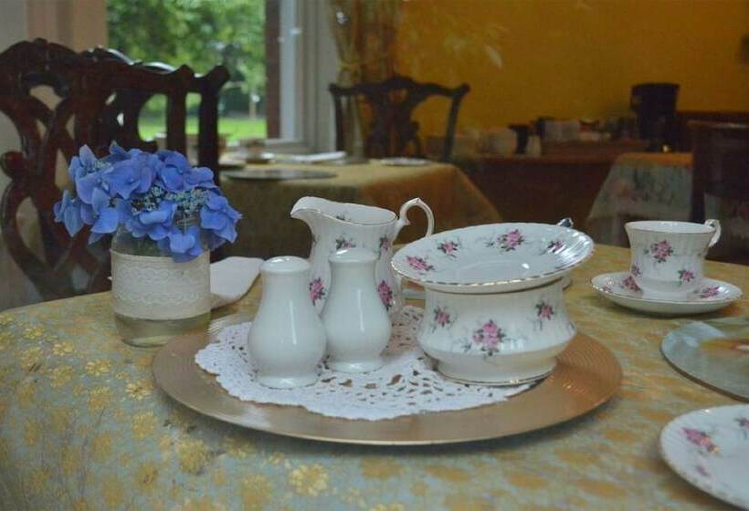 پانسیون Glenmore Manor Guesthouse