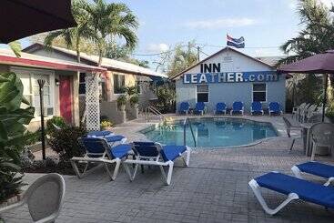 پانسیون Inn Leather Guest House Gay Male Only