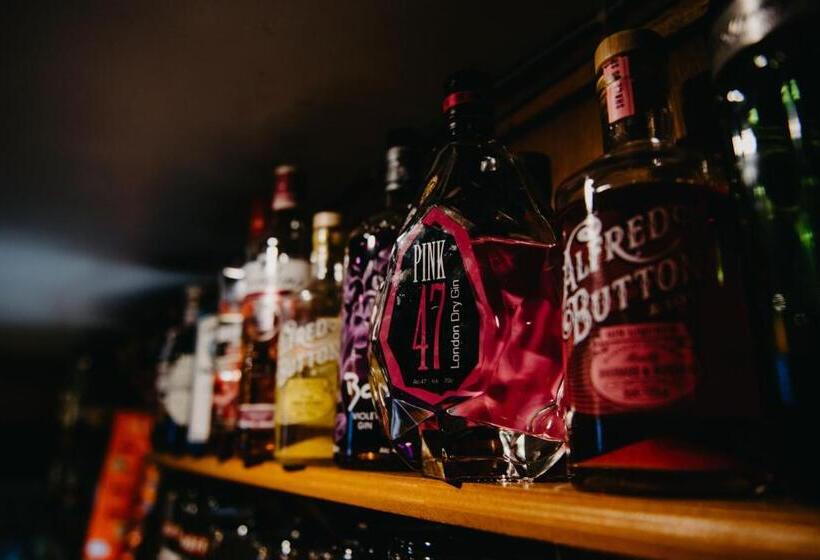 پانسیون Seafield Arms