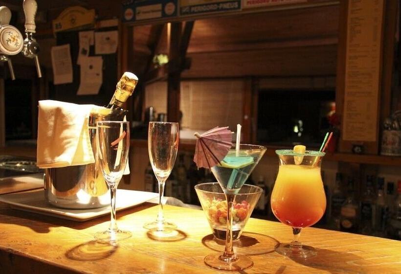 레지던스 Résidence Les Hauts De Marquay