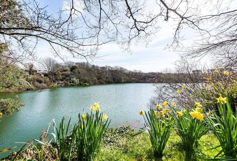 Tresowes Green Cottage