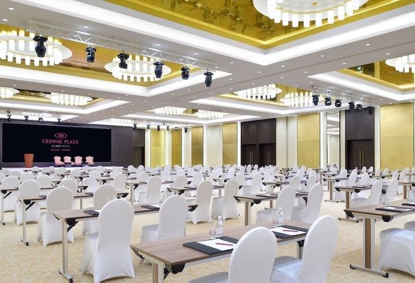 Fotos del hotel Crowne Plaza Hotel Riyadh Minhal, An Ihg:  9 Fotos del hotel Crowne Plaza Hotel Riyadh Minhal, An Ihg:  9