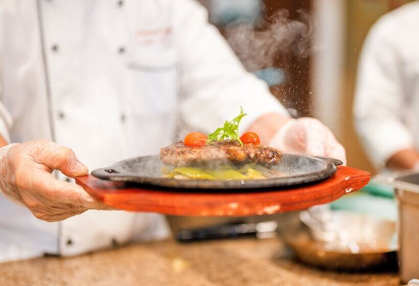 Fotos del hotel Crowne Plaza Hotel Riyadh Minhal, An Ihg:  23 Fotos del hotel Crowne Plaza Hotel Riyadh Minhal, An Ihg:  23