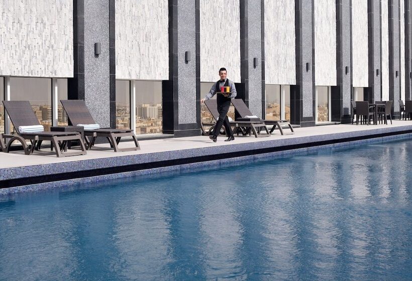 Fotos del hotel Crowne Plaza Hotel Riyadh Minhal, An Ihg:  4 Fotos del hotel Crowne Plaza Hotel Riyadh Minhal, An Ihg:  4