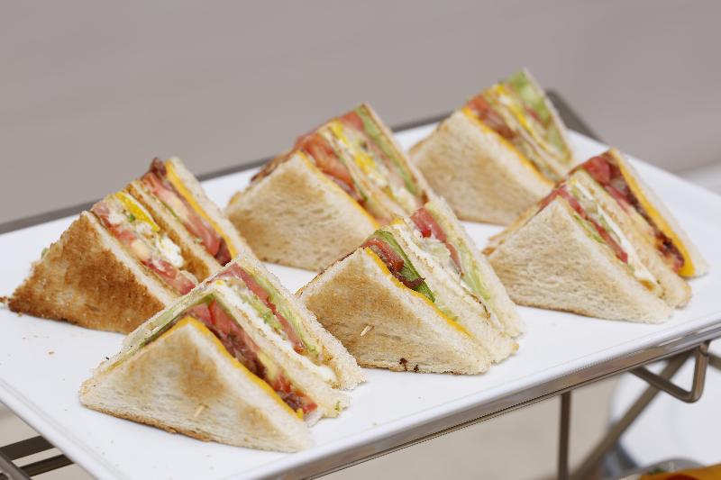 Fotos del hotel Crowne Plaza Hotel Riyadh Minhal, An Ihg:  33 Fotos del hotel Crowne Plaza Hotel Riyadh Minhal, An Ihg:  33