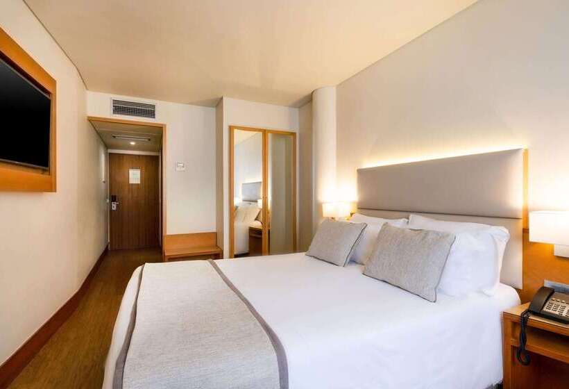 هتل Comfort Inn Ponta Delgada