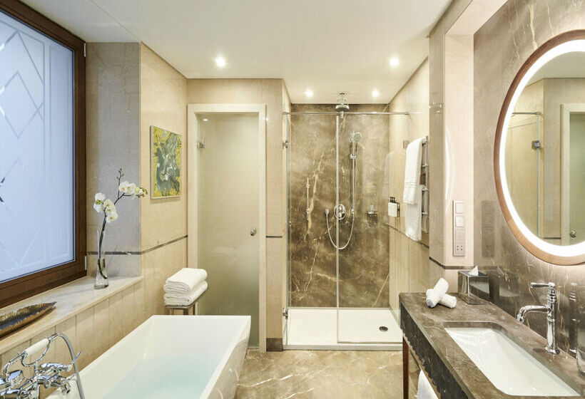 Fotos del hotel Athenee Palace Hilton Bucharest:  48