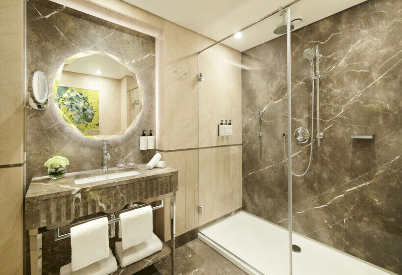 Fotos del hotel Athenee Palace Hilton Bucharest:  76
