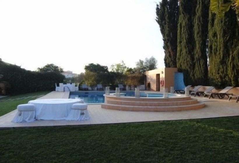Fotos del hotel Parque Das Laranjeiras:  5
