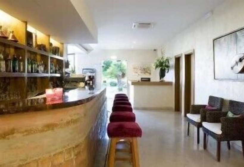Fotos del hotel Parque Das Laranjeiras:  12