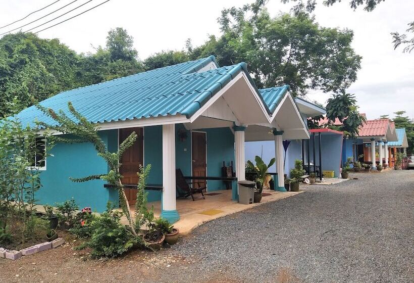 Baan Plubpla Resort