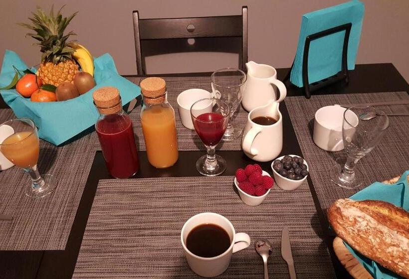 تختخواب و صبحانه La Villa Provençale